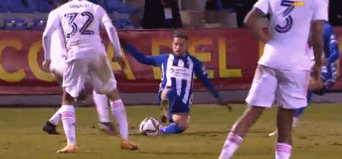 【CBA俱乐部杯】广东队晋级八强，杜锋：“我们磨合得越来越好”